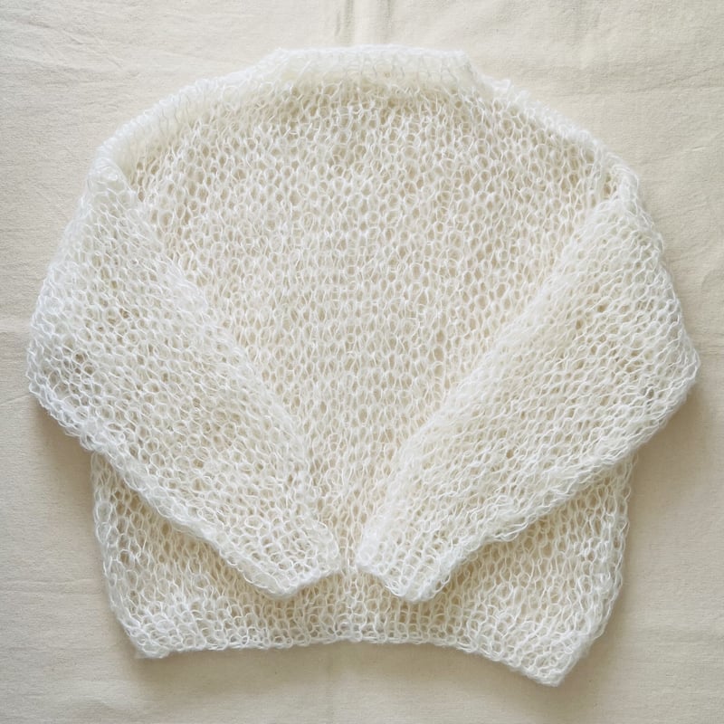 ハグオーワー⭐︎パターンメッシュニットプルオーバー　ホワイト シャギーフラワーJQミドルニットプルオーバー(M IVORY