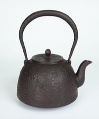 南部形 桜　1.7リットル