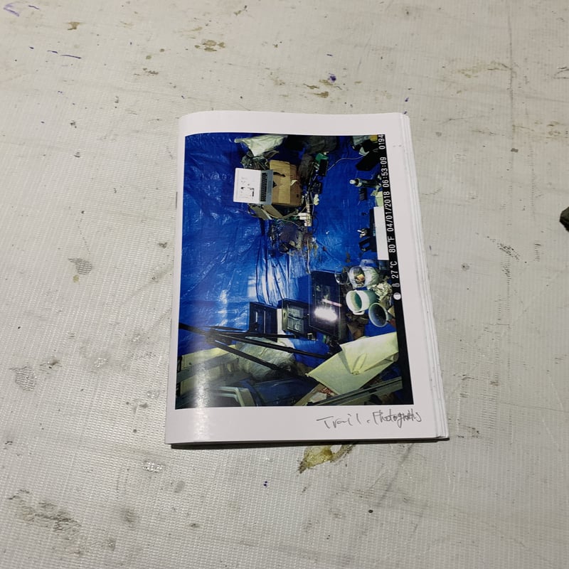 OUTSKIRTS　横田大輔　Daisuke Yokota　限定500部 Amazon.co.jp: 横田大輔 Berlin 作品集 写真集 アートブック