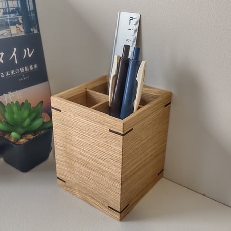 ペン立て