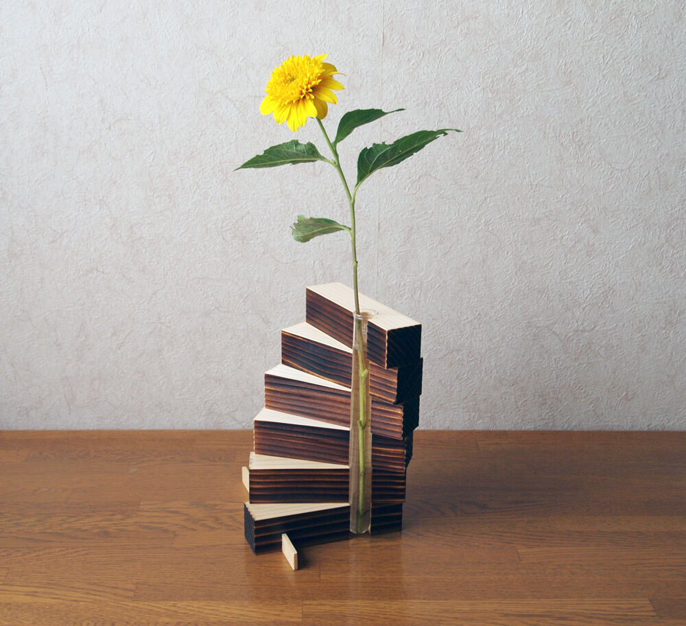 トドマツ一輪挿し | 東川ミーツオンラインショップ