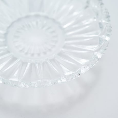 Nuutajarvi｜old glass plate φ14.2cm｜clear