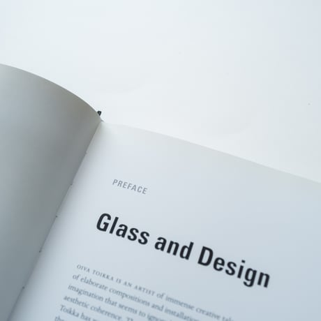 オイヴァ・トイッカ：ガラスとデザイン｜Oiva Toikka Glass And Design