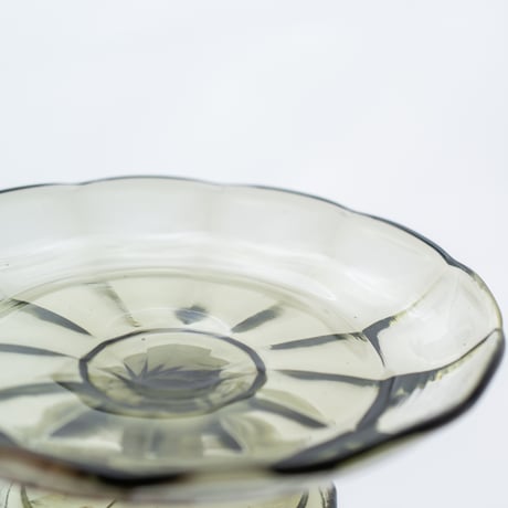Riihimaki｜footed plate φ14cm｜smoke