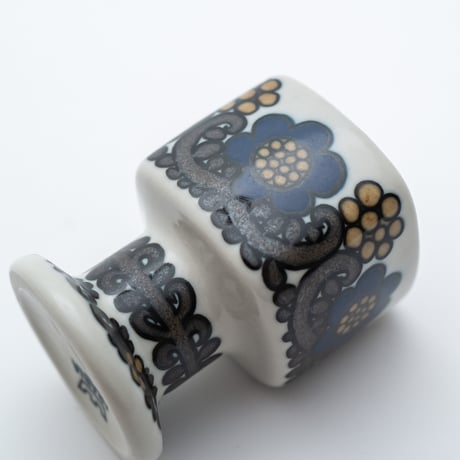 Arabia｜Kalevara｜1980｜egg holder