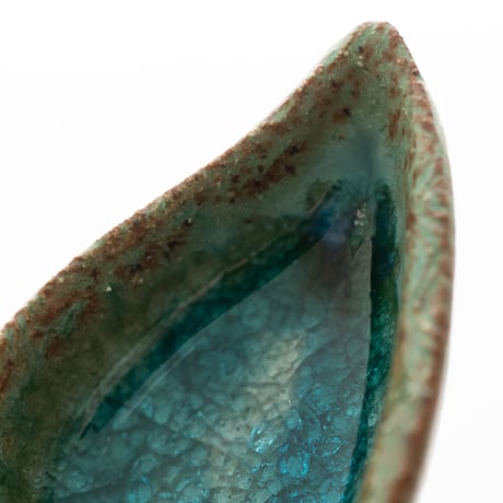 Finland｜small pottery plate｜curved