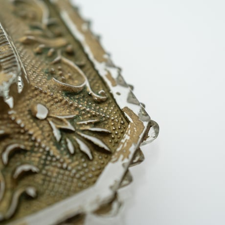 Nuutajarvi｜needle plate 8×10cm｜gold