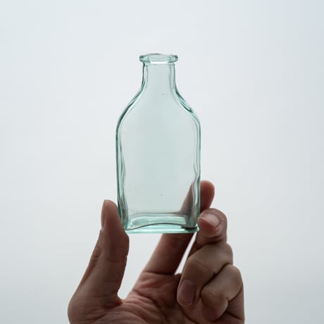 Old glass bottle｜50ml｜D2.4×W4.8×H10.0cm