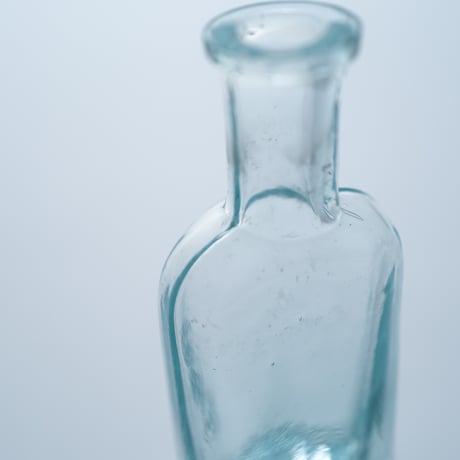Old glass bottle｜20ml｜W2.0×D3.5×H8.0cm｜blue