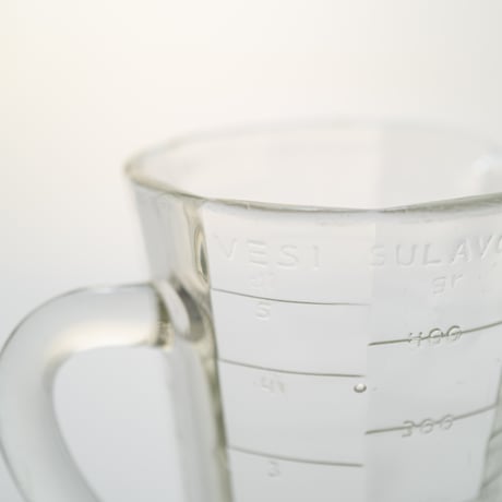 Riihimaki｜measuring glass pitcher
