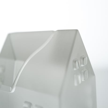 Iittala｜Village｜glass object｜1987｜Postman’s cottage