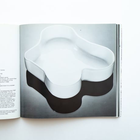 Book｜Alvar and Aino Aalto as glass designers