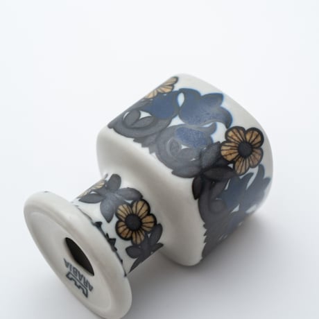Arabia｜Kalevara｜1982｜egg holder