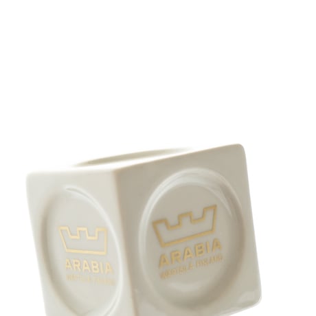 Arabia｜dealer sign｜cube