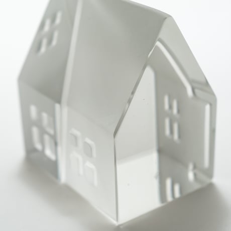 Iittala｜Village｜glass object｜1987｜Postman’s cottage