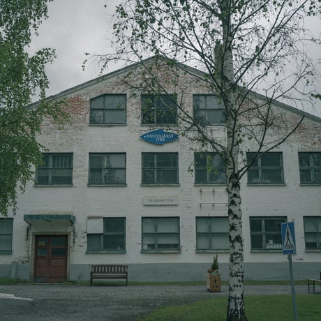 Nuutajärvi｜dealer sign