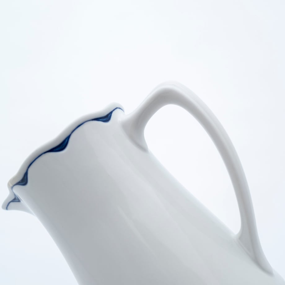67ba8ec7fd5b07653f4e1054