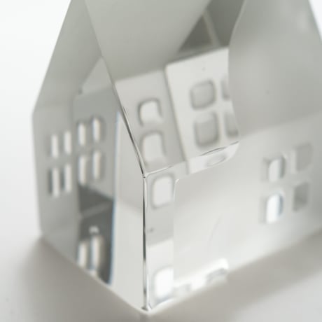 Iittala｜Village｜glass object｜1987｜Postman’s cottage