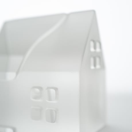 Iittala｜Village｜glass object｜1987｜Postman’s cottage