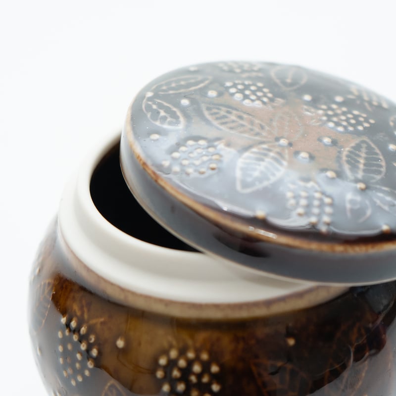 Arabia / Chymos|candy pot|brown | lumikka shop Arabia / Chymos|candy pot|brown | lumikka shop