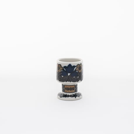 Arabia｜Kalevara｜1982｜egg holder