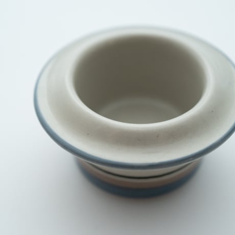 Arabia｜Uhtua｜egg/candle holder