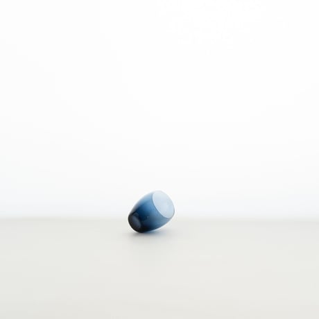 Nuutajarvi｜glass｜navy