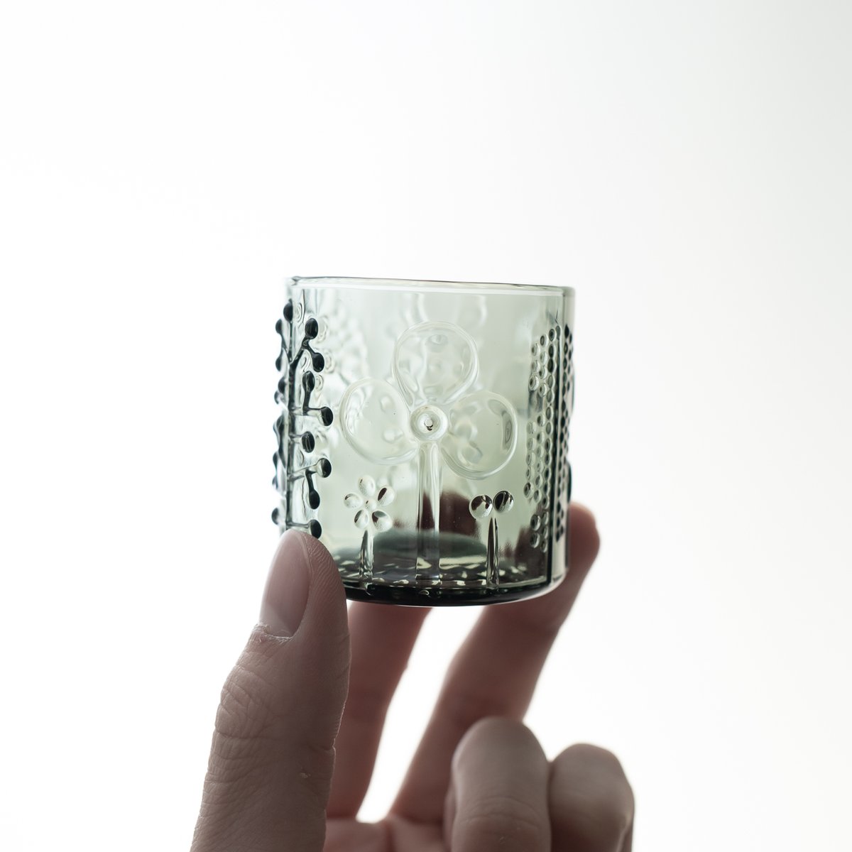 Nuutajarvi｜Flora ｜shot glass φ5.2cm｜grey | lumi
