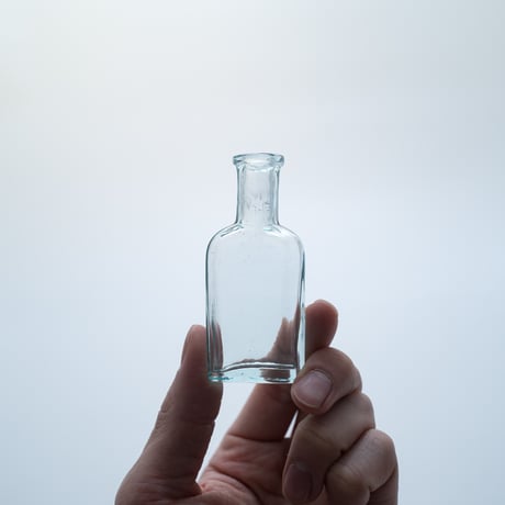 Old glass bottle｜20ml｜W2.0×D3.5×H8.0cm｜blue