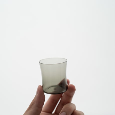 Iittala｜i-104｜glass｜grey