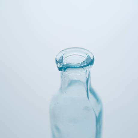 Old glass bottle｜30ml｜φ3.2×H9.0cm｜blue