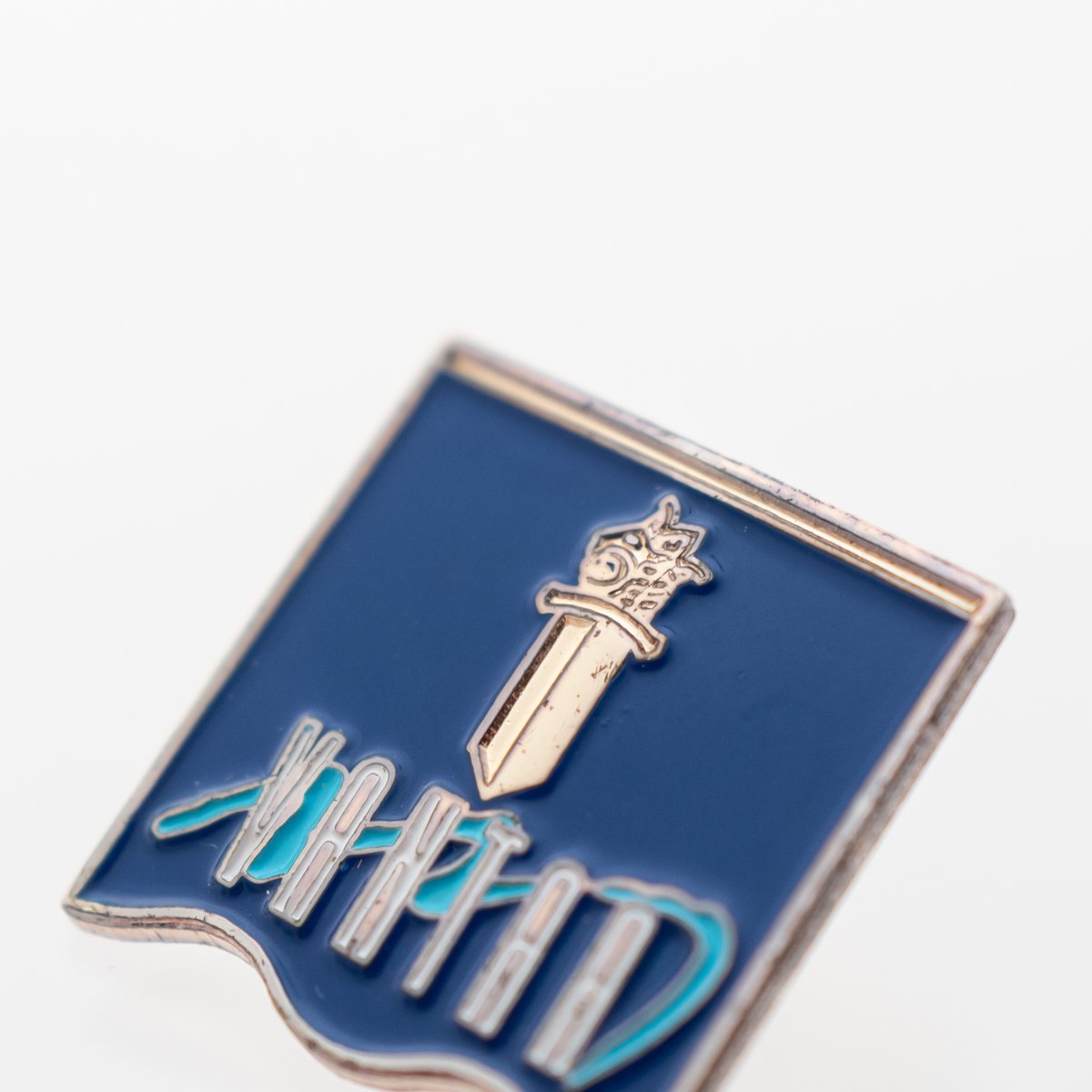 アイドル PLAVE EMBLEM PIN BADGE Pin badge｜Vantaa | lumikka shop
