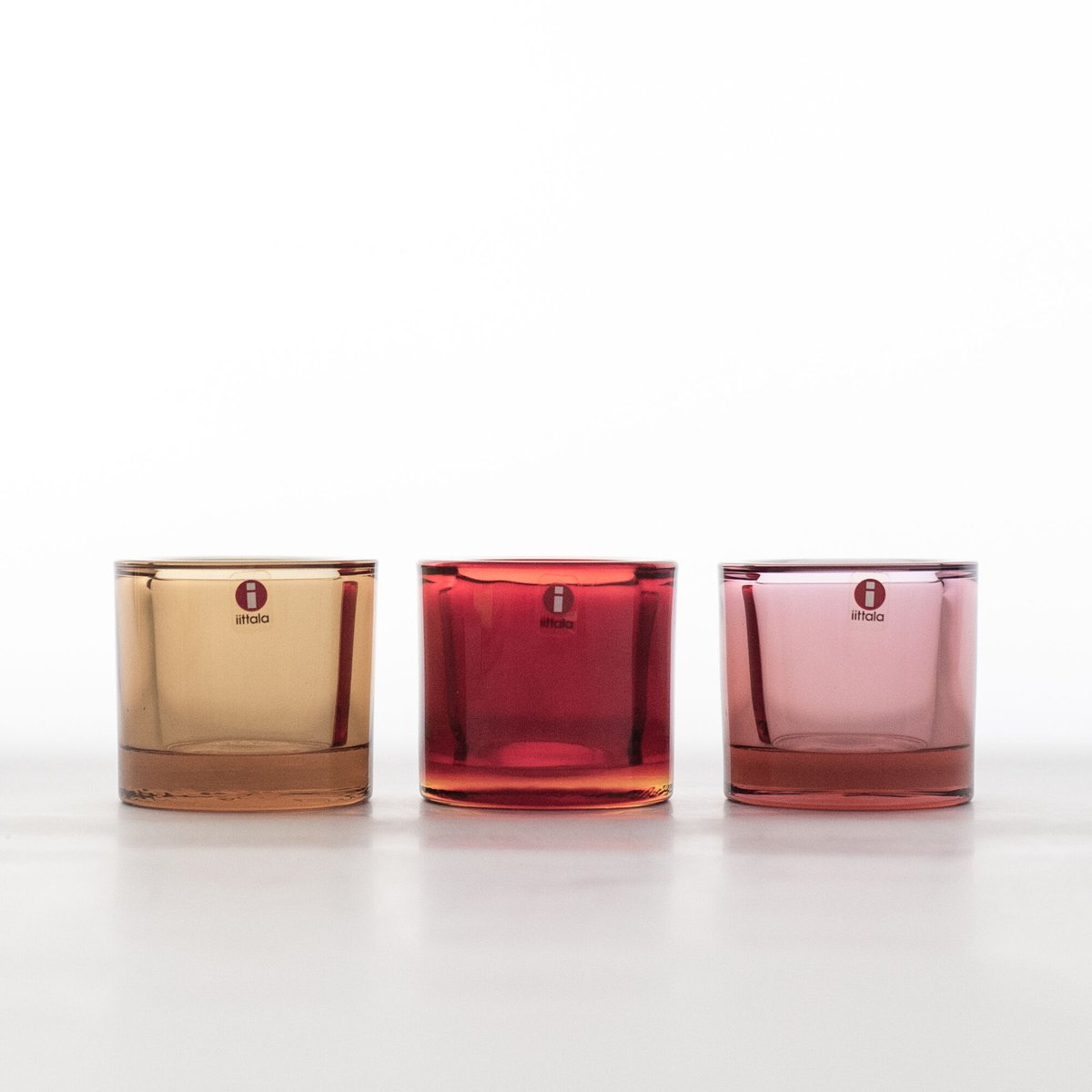 5086 kivi レッドクリア2個セットiittala