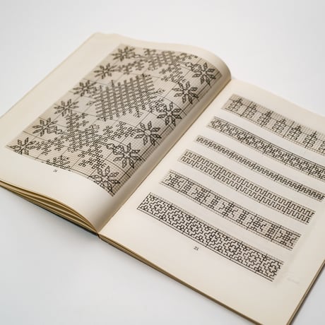ランニングステッチ刺繍図案集：Etupisto Kirjonta
