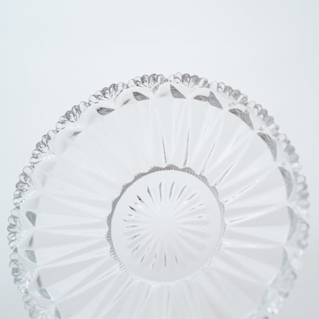 Nuutajarvi｜old glass plate φ14.2cm｜clear