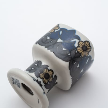 Arabia｜Kalevara｜1982｜egg holder