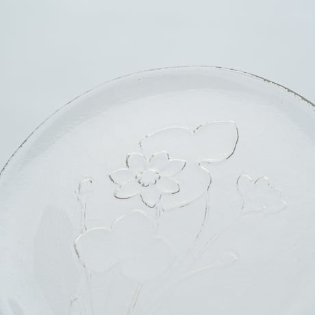 Humppila｜plate φ15.5cm｜ミスミソウ