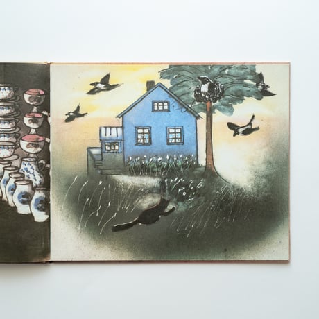 Book｜Helja｜Mari ja varis / マリとカラス