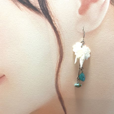 たったひとつのちょうざめアクセサリーピアスNo.111