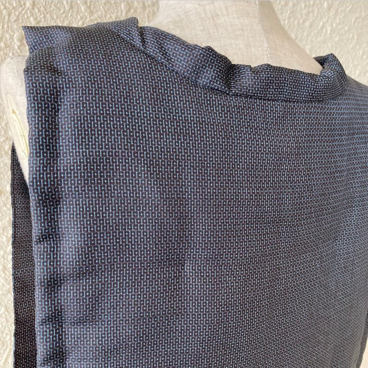 紬 かわいい 亀甲 花唐草文様 正絹 k563 - メルカリ