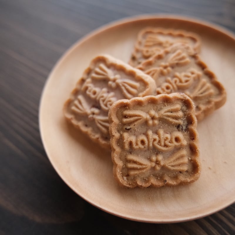 数量/期間限定】hokka / 小さな米蜜MOOMINビスケットベリー