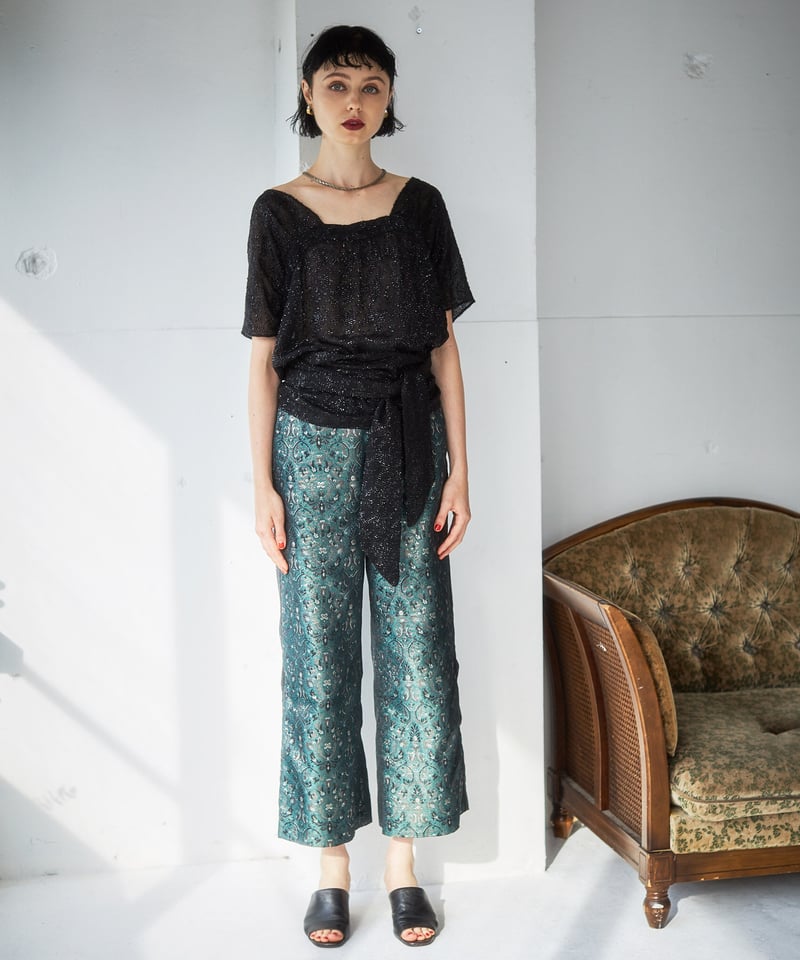 Cut jacquard blouse | kwotias