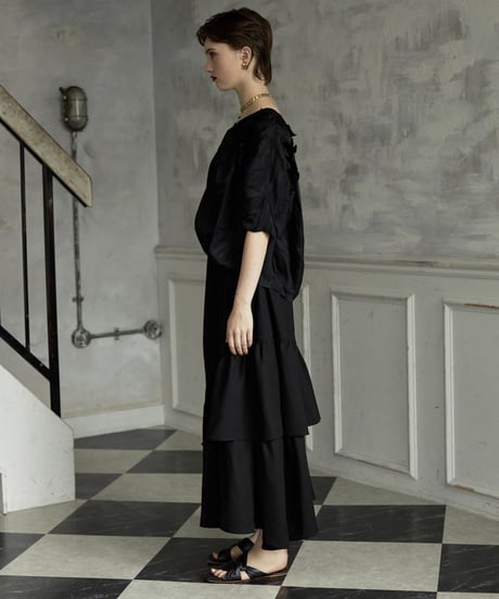 asymmetry frill skirt(black)