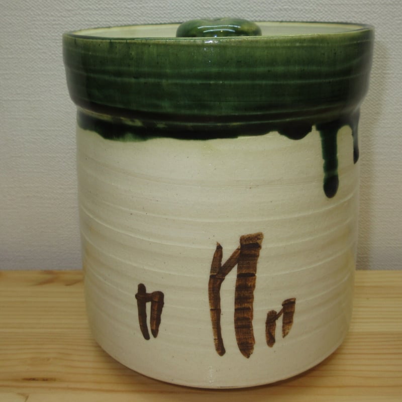 お値下げしました。平水指 五陶 織部 茶道具 水指 水差し 黄瀬戸焼又は志野焼又は織部焼 加藤五陶作