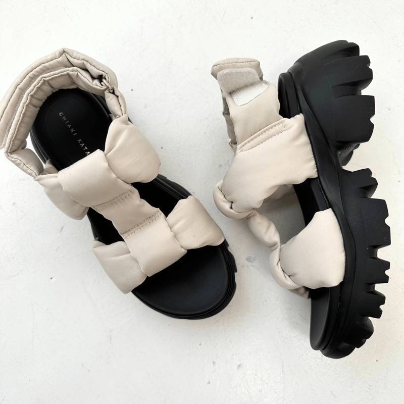 お値引き可】【良品サンダル】女性用サンダル、CHIAKI KATAGIRIサイズ