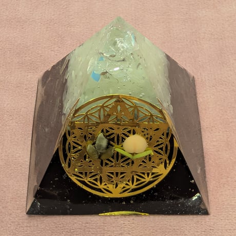 オルゴナイト | STORES