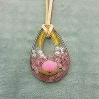 桃1個入り🍑恋愛運のネックレスオルゴナイト(小)