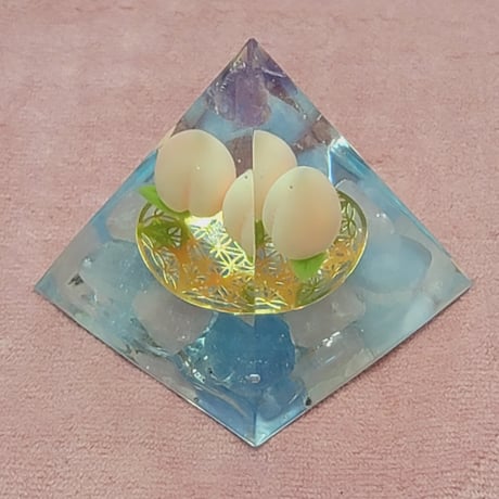 桃2個入り🍑🍑縁結びのオルゴナイト