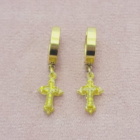 クロス(十字架)✝️ピアスorイヤリングオルゴナイト