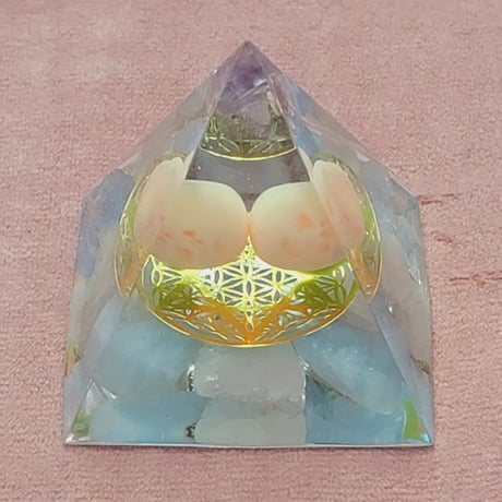 桃2個入り🍑🍑縁結びのオルゴナイト